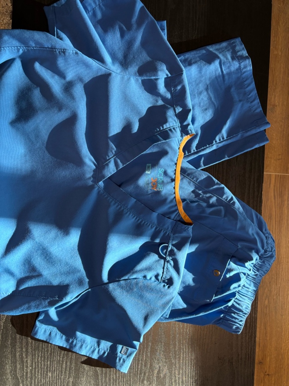 SCRUB JOY Scrub Set - Royal Blue